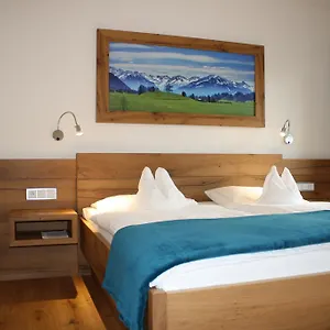 Adler Hotel